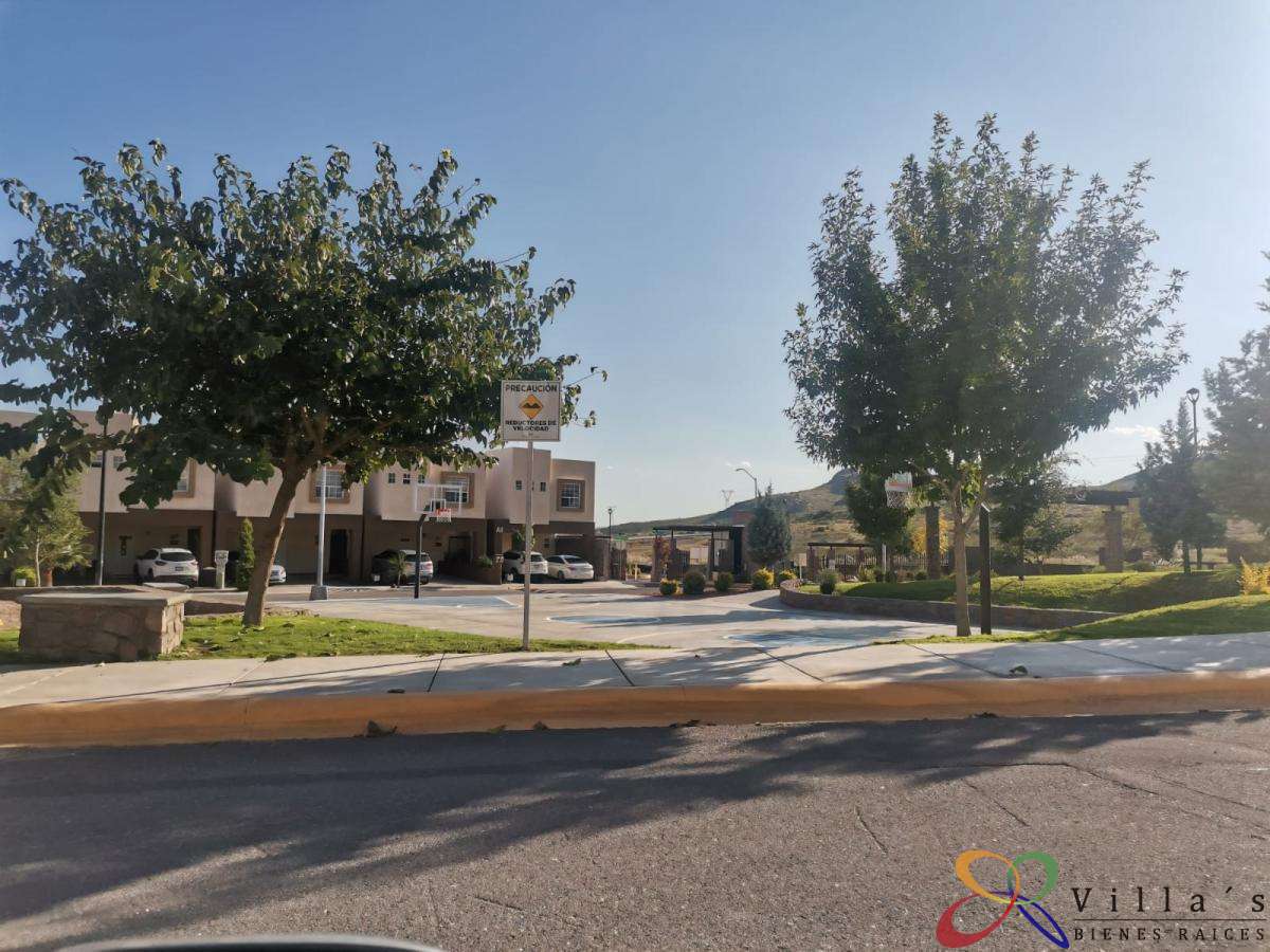 WhatsApp Image 2022-10-16 at 2.39.13 PM.jpeg